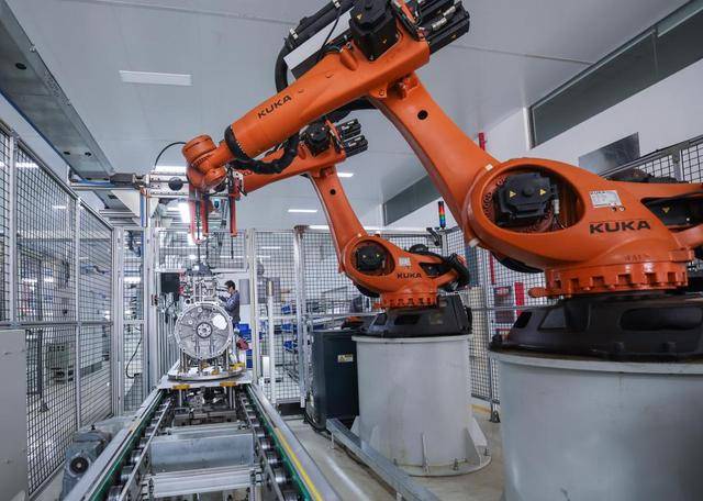 財經聚焦｜金融總量合理增長 貸款質效提升——解讀11月金融資料