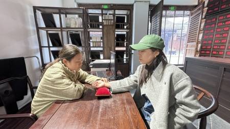 小城中藥茶飲“出圈”