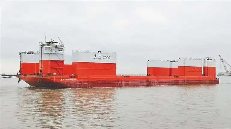 “中國洋浦港”再迎新船舶入籍