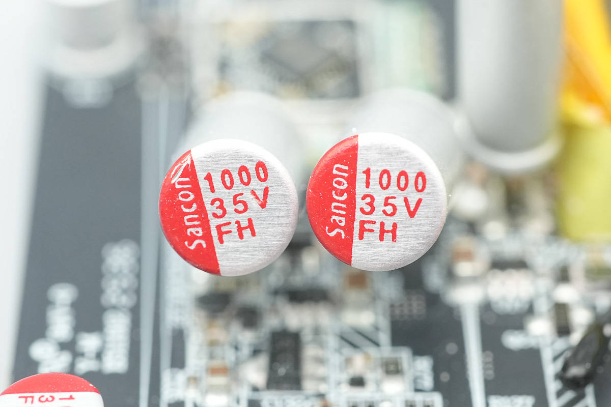 支援APP跨端查詢一鍵管理，安克Prime 150W充電底座拆解