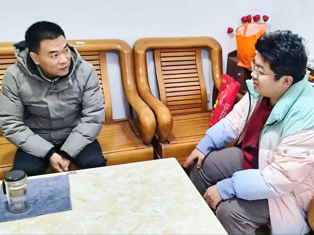 以溫情守護成長，石家莊精英中學開展家訪活動