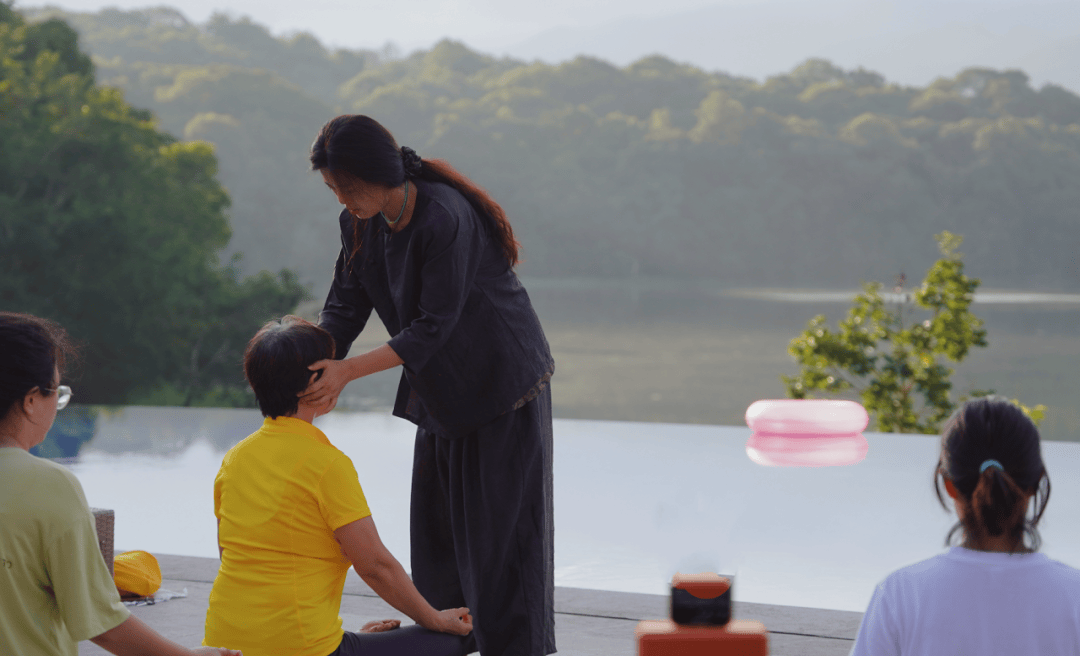 女性最佳“絕經期”已公佈，不是45歲，而是這個數，越接近越健康!