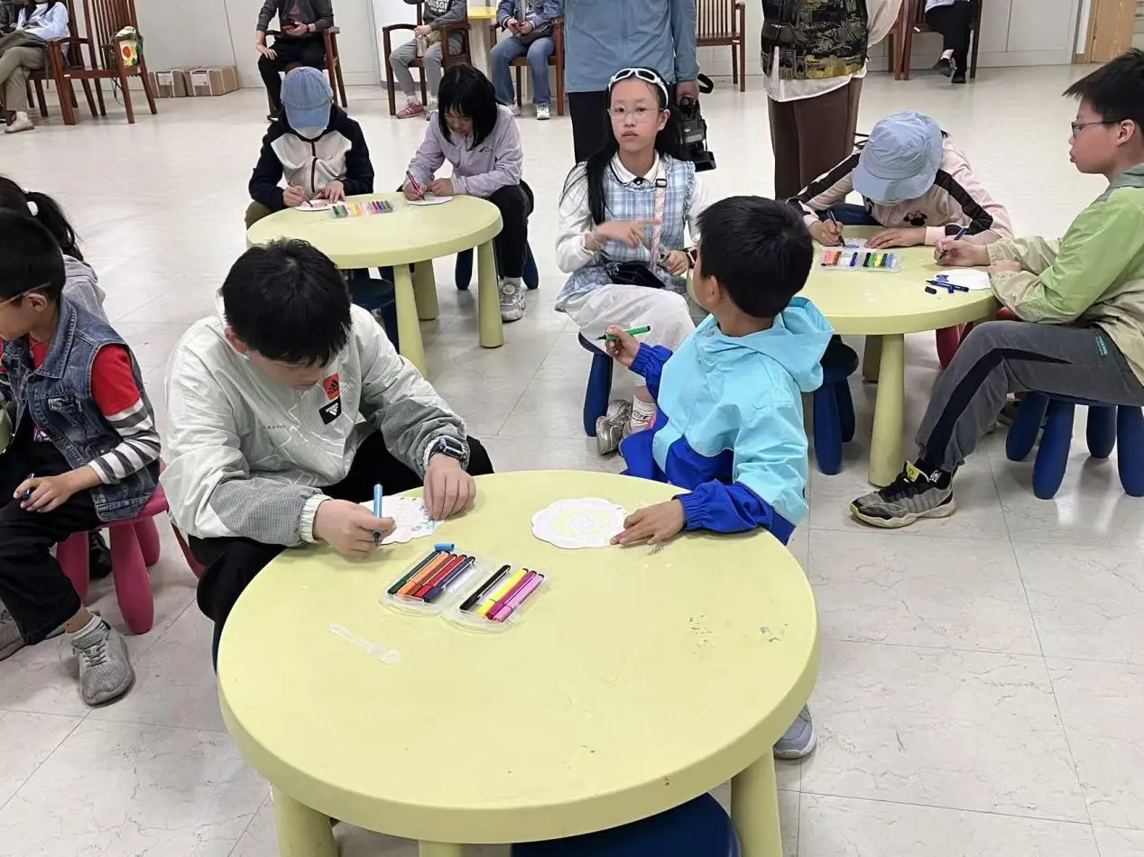 武漢圖書館書香潤“五一”，系列活動點亮全民閱讀假期