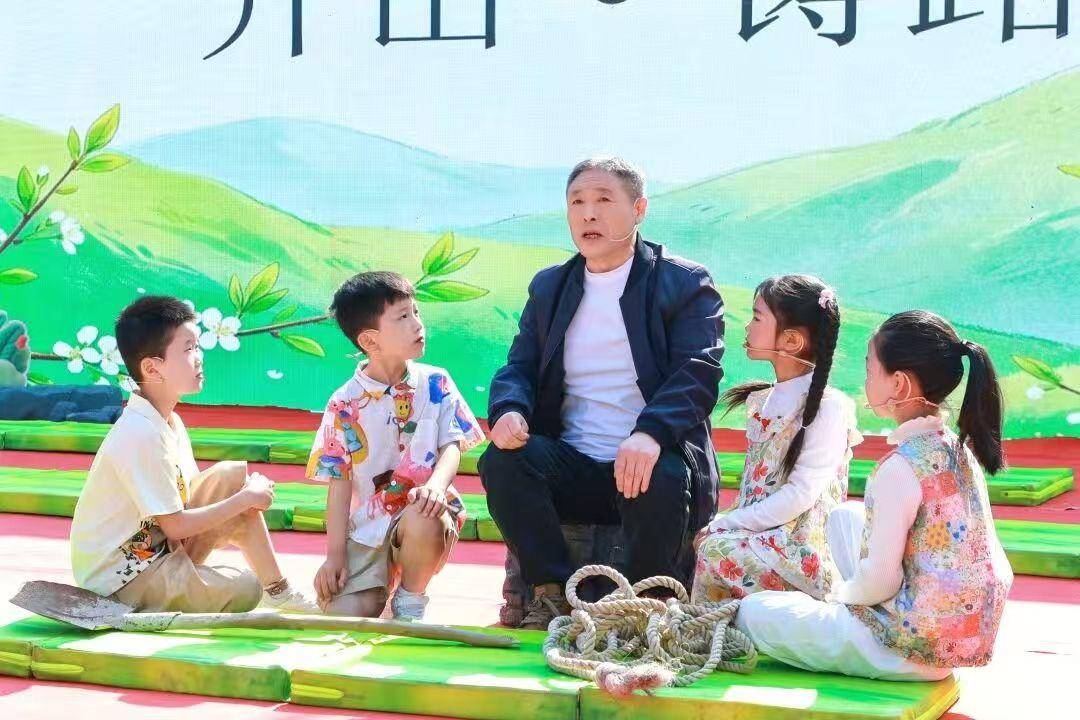 南山仲宮街道西郭小學第四屆校園文化藝術節舉行