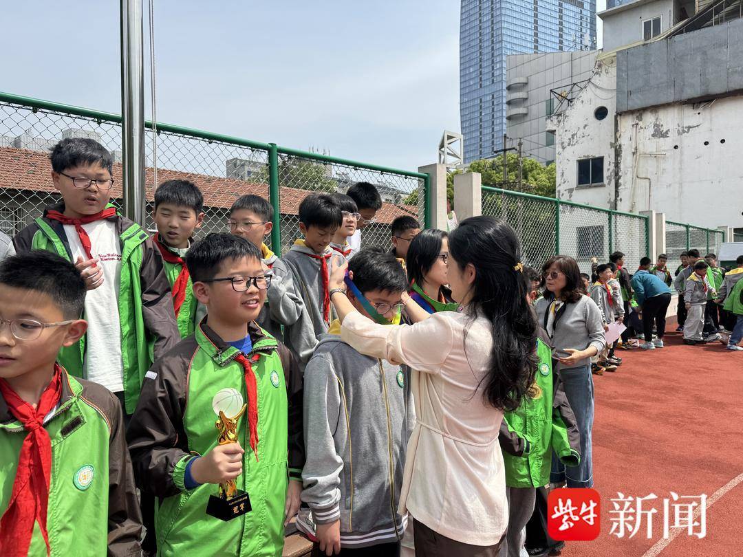鎮江中山路小學仁章校區 “校長杯” 籃球賽圓滿落幕