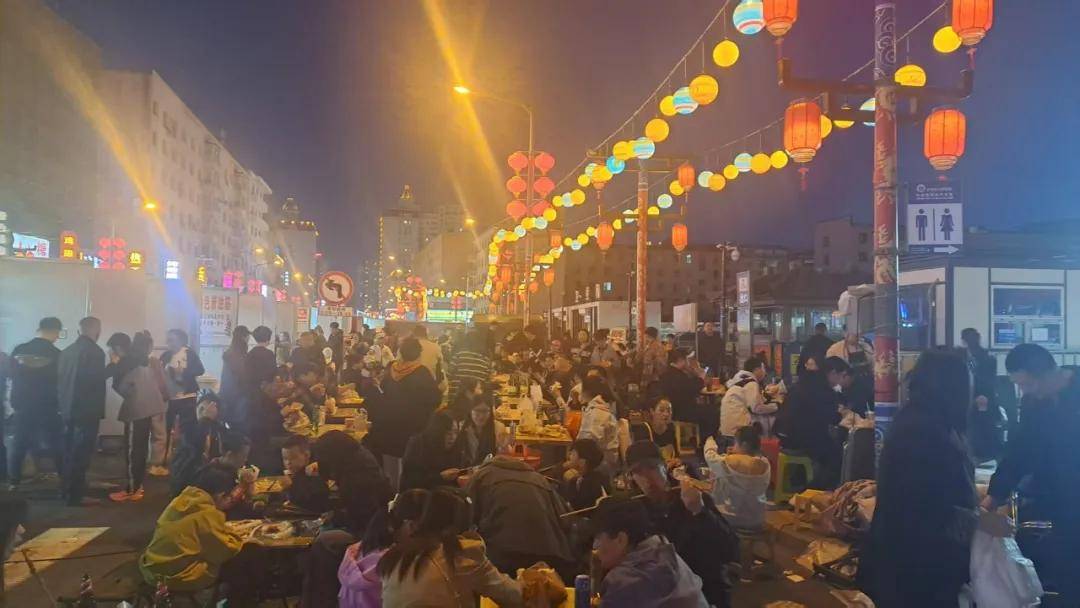 老街煥新煙火濃 美食夜遊樂遊人