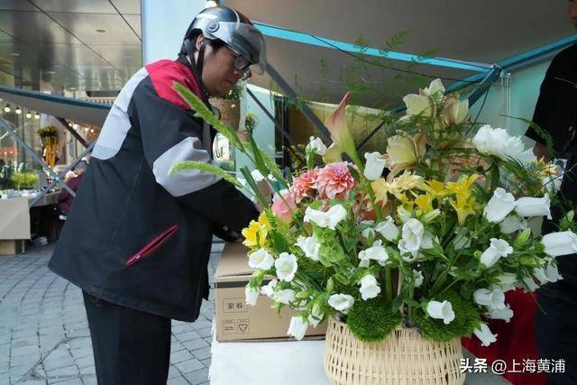 市集聯動快遞服務，逛買全程無負擔