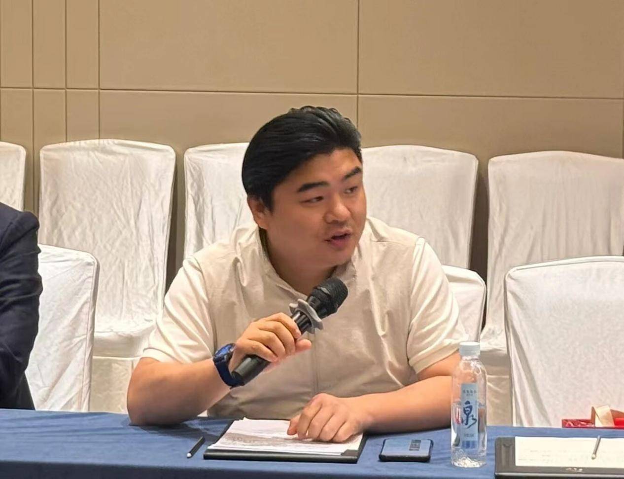 第八屆中國國際老酒交流大會落地南京 收藏界名家盛讚青花郎