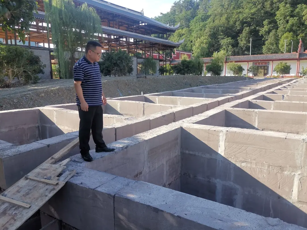 致敬奮鬥者｜賀紅早：把論文寫進百姓心田