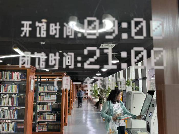 視點｜幸福大街漫讀圖書館明日起正式開放