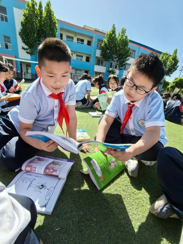 冠縣實驗小學：深耕整本書閱讀育人實踐