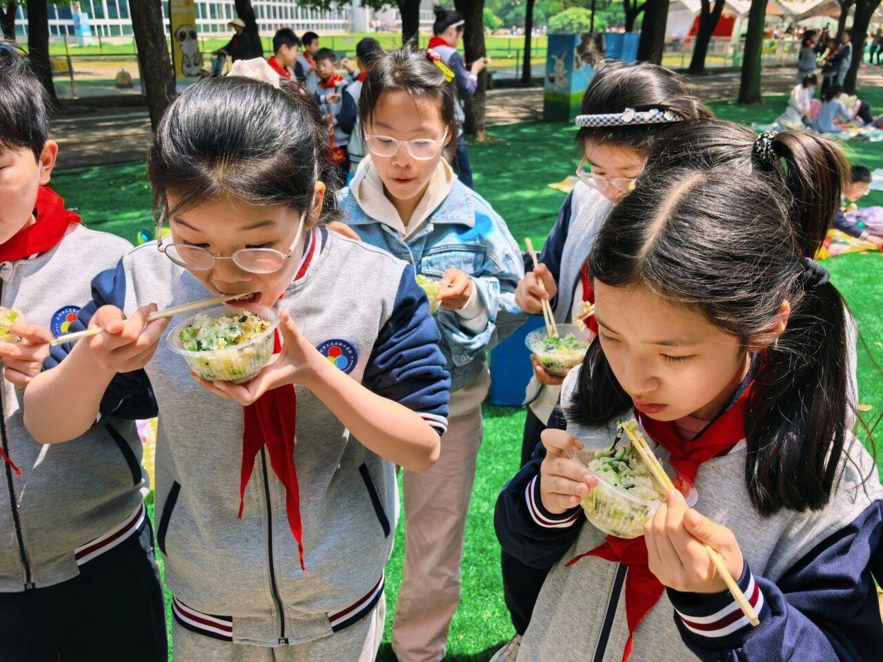 蘇州市三元實驗小學校全體學生走進西山綠光開心農場開展研學實踐活動