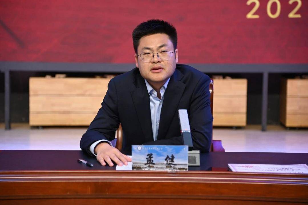 鹽城市鹿鳴路初級中學初一年級舉行2026年春學期期中表彰會議