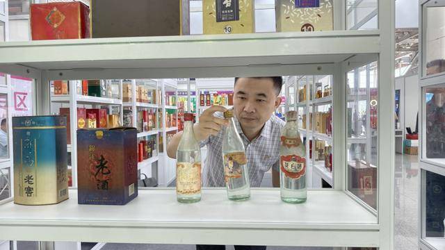 原創16年收藏200餘款老酒，懷化藏家攜湘酒記憶赴長沙