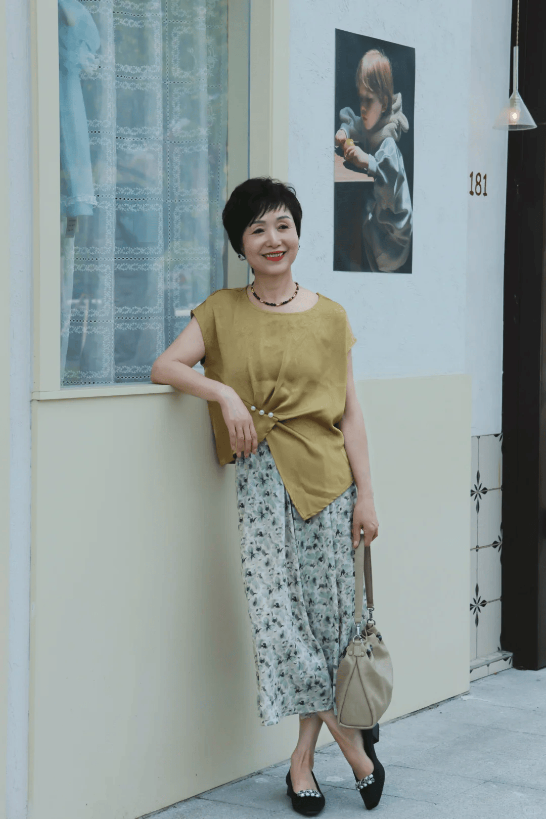 原創告別大媽風！60歲女性夏季穿搭，照抄博主模板就夠了