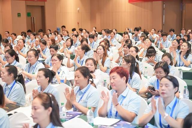 總局群體司、光明網聚焦宣傳報道湖北省“萬村女性社會體育指導員”工作，全國僅4個省份入選！