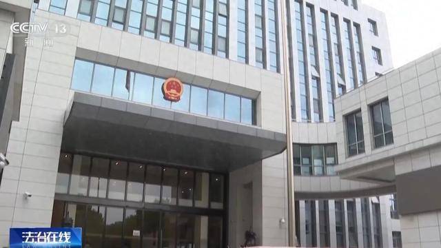 上海男子與同乘順風車女子相戀閃婚，把父母贈與的千萬元房產登記在妻子名下，閃離後女方要求分割房產的99%，法院判了