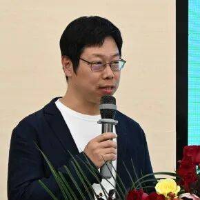 詩歌的時代性暨黃紀雲詩歌文化交流會在開封舉行