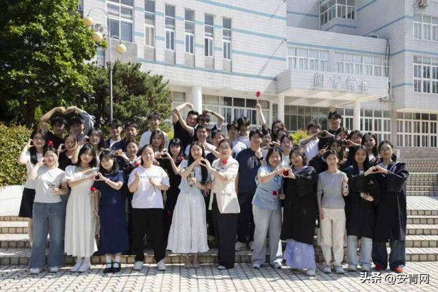 太給力了！寶藏輔導員“鄧媽”帶出超5成考研上岸率