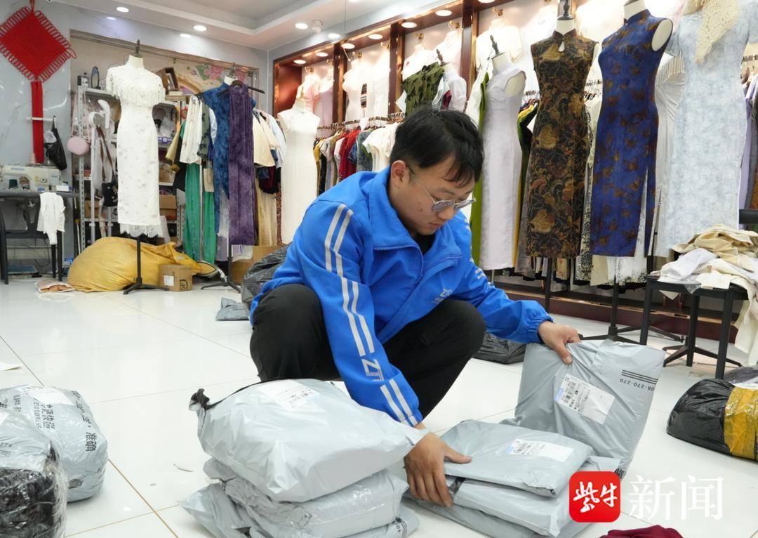 均價四五千，日均快遞數萬件！蘇州“蘇作”手工旗袍熱銷全國