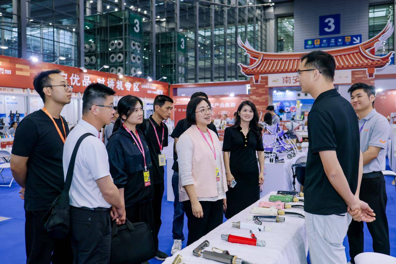 從紅磚厝到全球貨架：南安產業帶按下跨境通道“加速鍵”