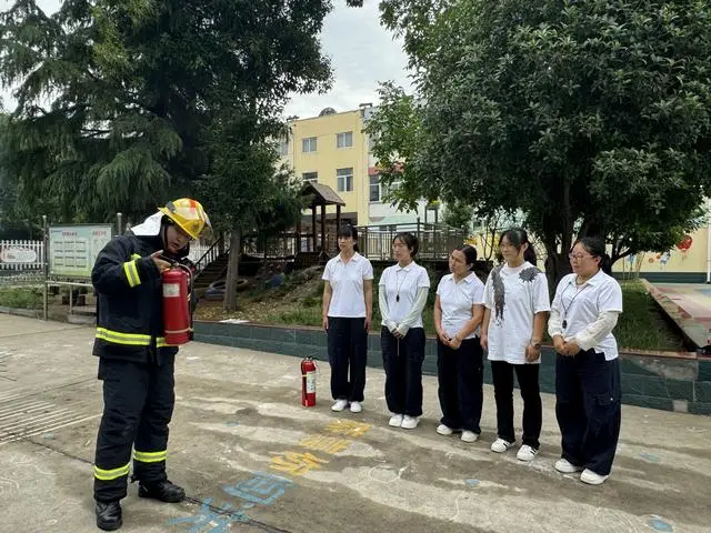 濟源：克井實驗幼兒園開展消防安全主題教育活動