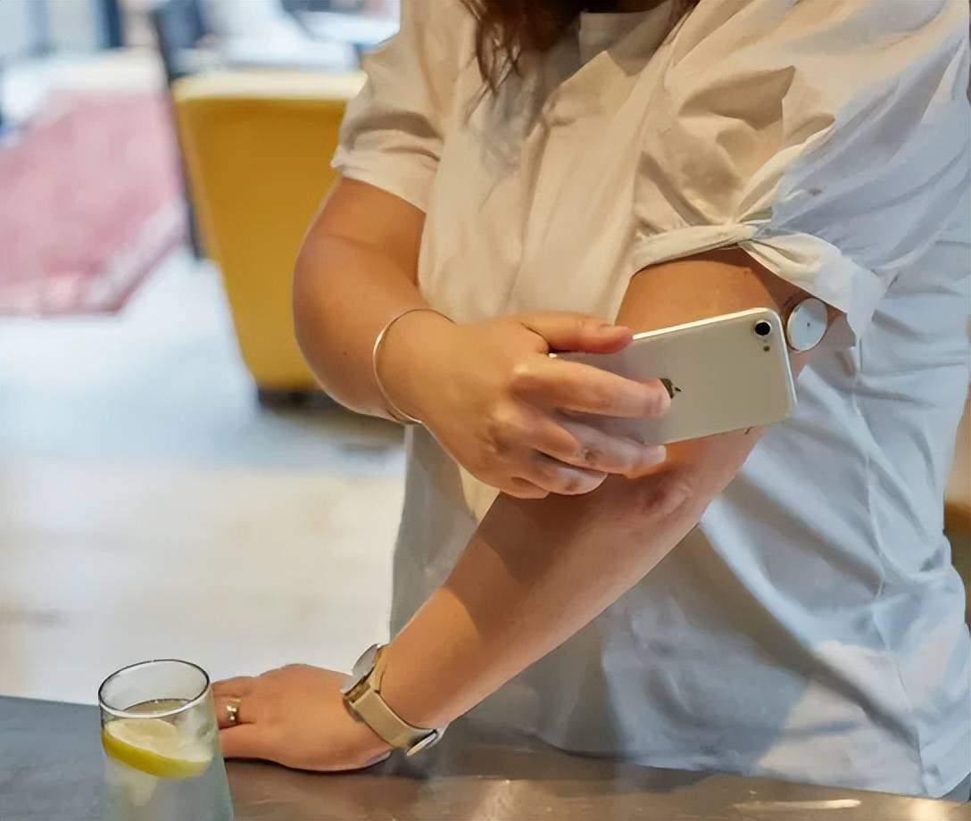 原創“血糖焦慮”的年輕女性，為什麼越努力越疲憊？