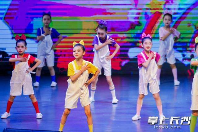 原創館校聯動，長沙這所小學把美育舞臺搬進省文化館