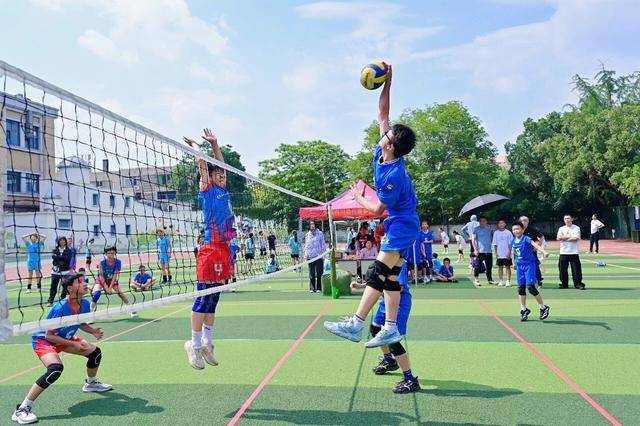 成都市荷花池小學斬獲市級比賽冠軍