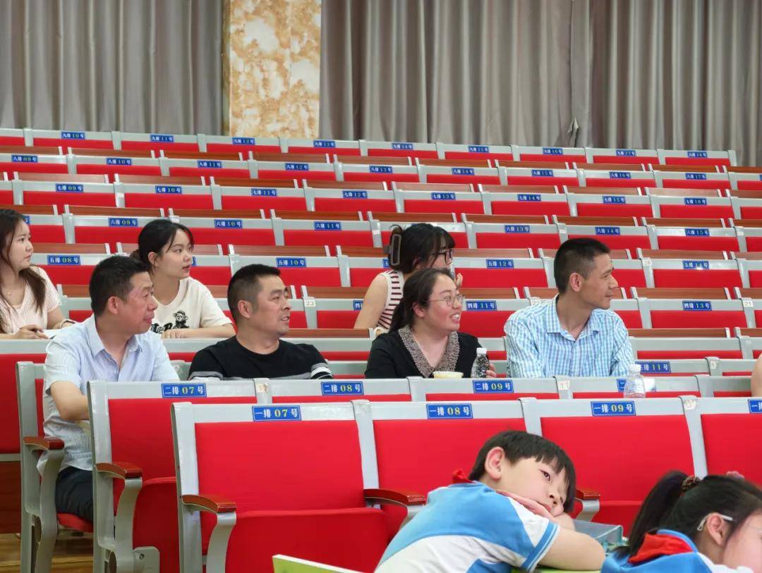 深耕課堂，共賦芬芳！郫都區第四聯盟學校心理班會賽課（小學）決賽在犀浦實驗學校舉行！