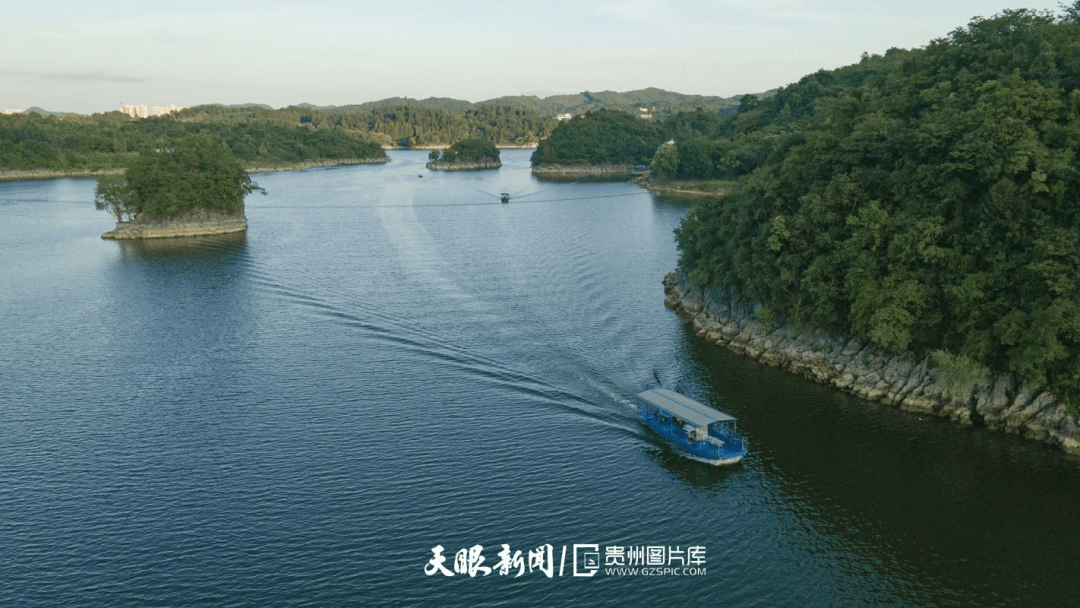 旅遊變旅居｜這些高原湖泊 讓你感受水美貴州