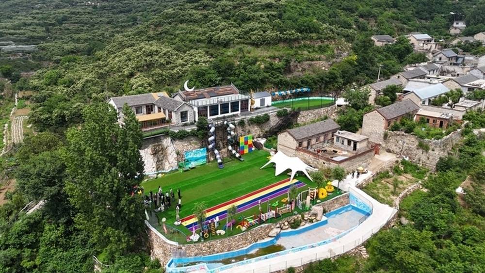 泰山腳下，一條旅遊公路見證著從“愁”到“富”