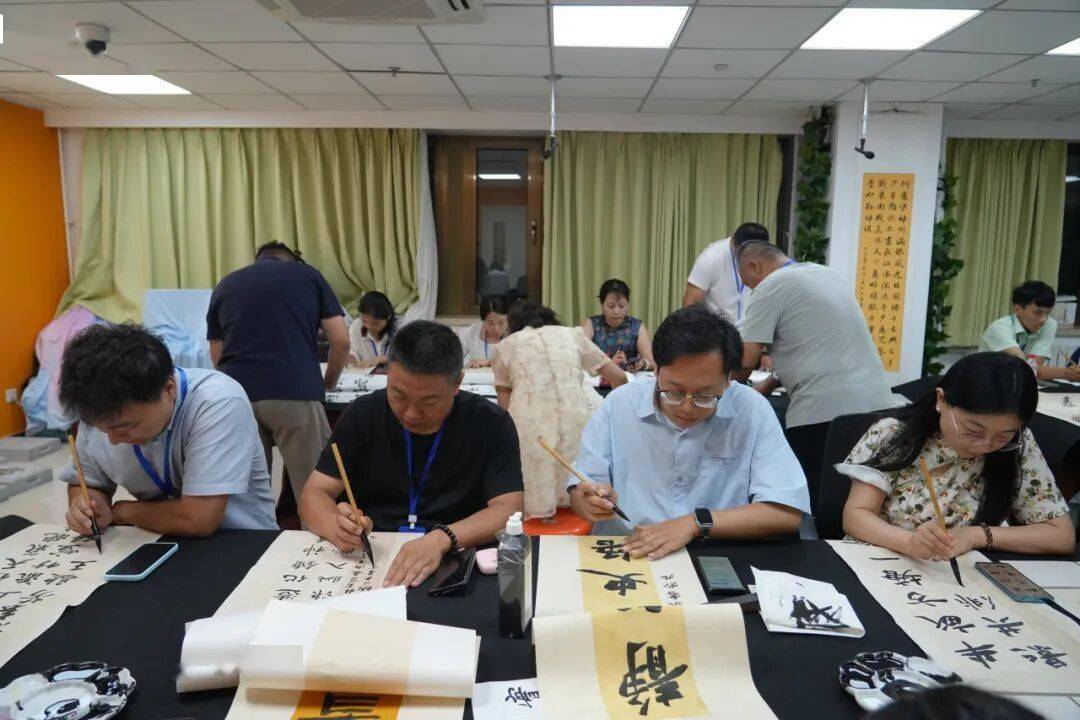2026年“華文書法教育暨中華文化研學實踐教育”活動在京舉行