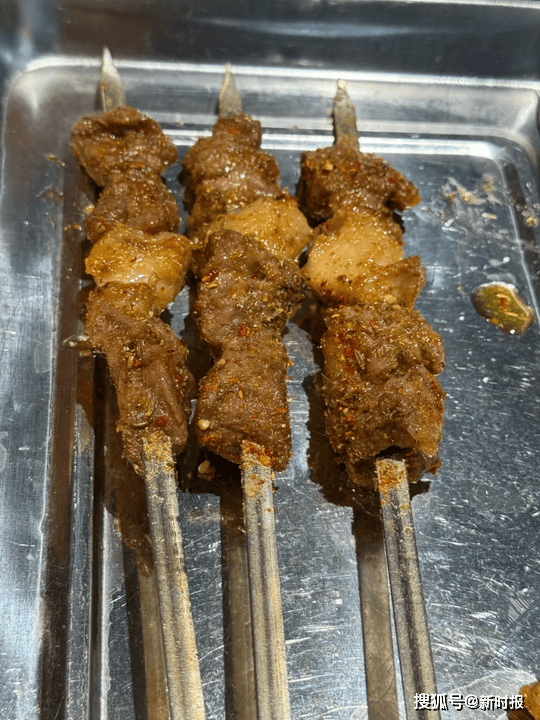 南陽本地特色美食推薦：哪家正宗、好吃又值得打卡？這碗燴麵很多人吃了十幾年