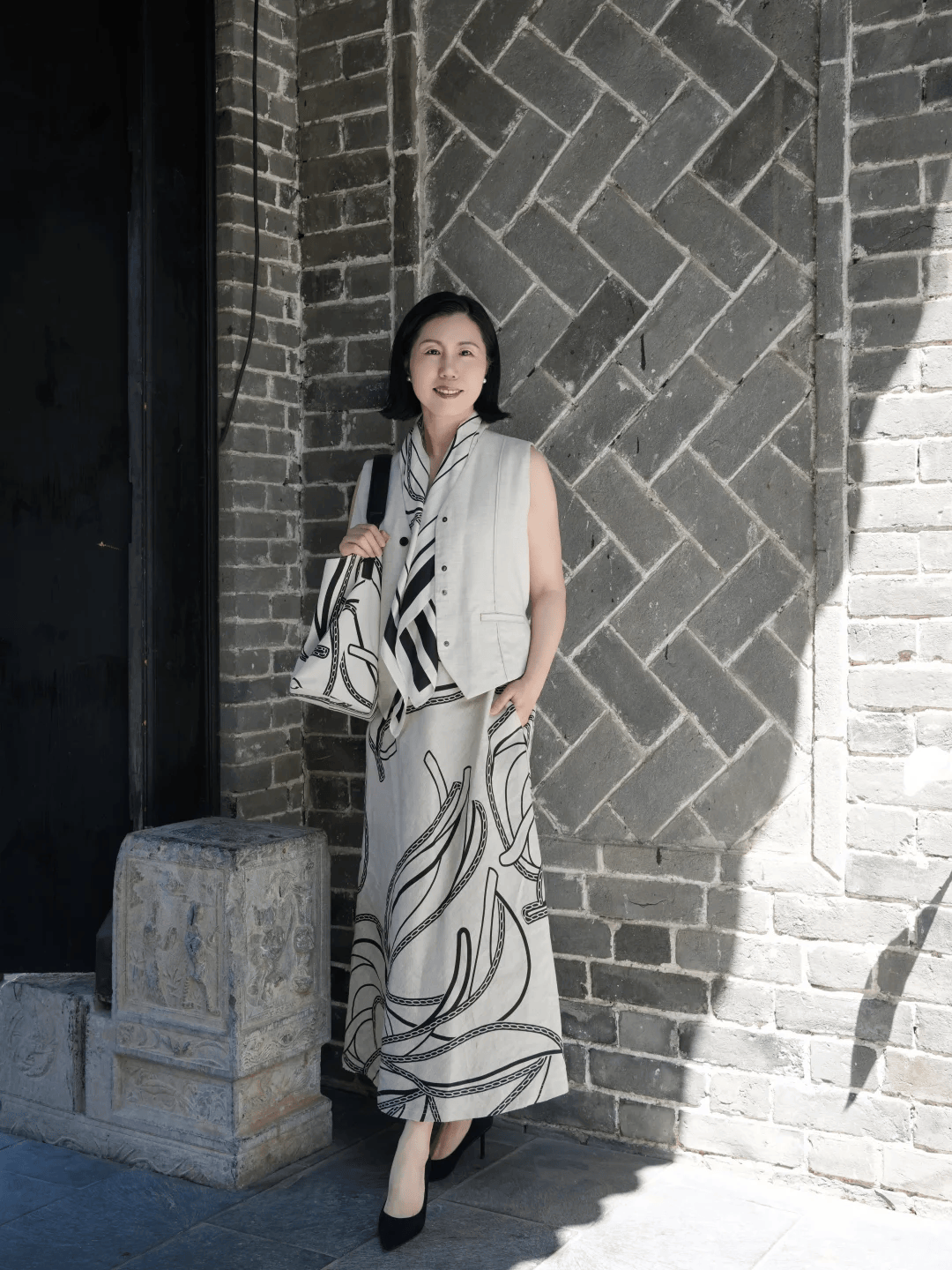 原創50+女性想要優雅高階，不靠貴，靠“鬆弛”，這位博主就是教科書