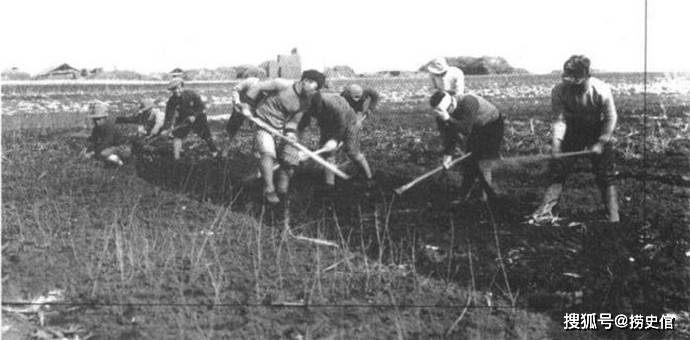 原創老照片：三十年代，日本在東北建立“移民村”的目的何在？二十年移民百萬戶是七大國策之一