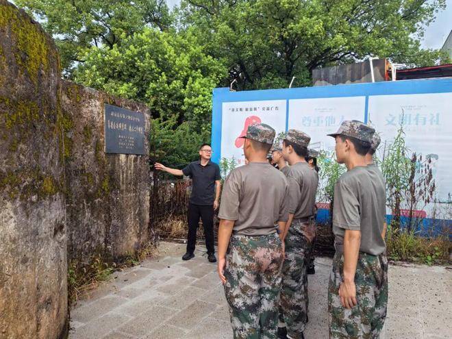 常德市第二中學2026級高一新生軍訓圓滿結營