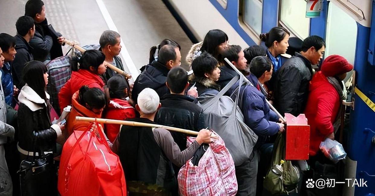 苦勸無果後，房產圈徹底攤牌，三四線驚現拋售，關鍵原因浮出水面