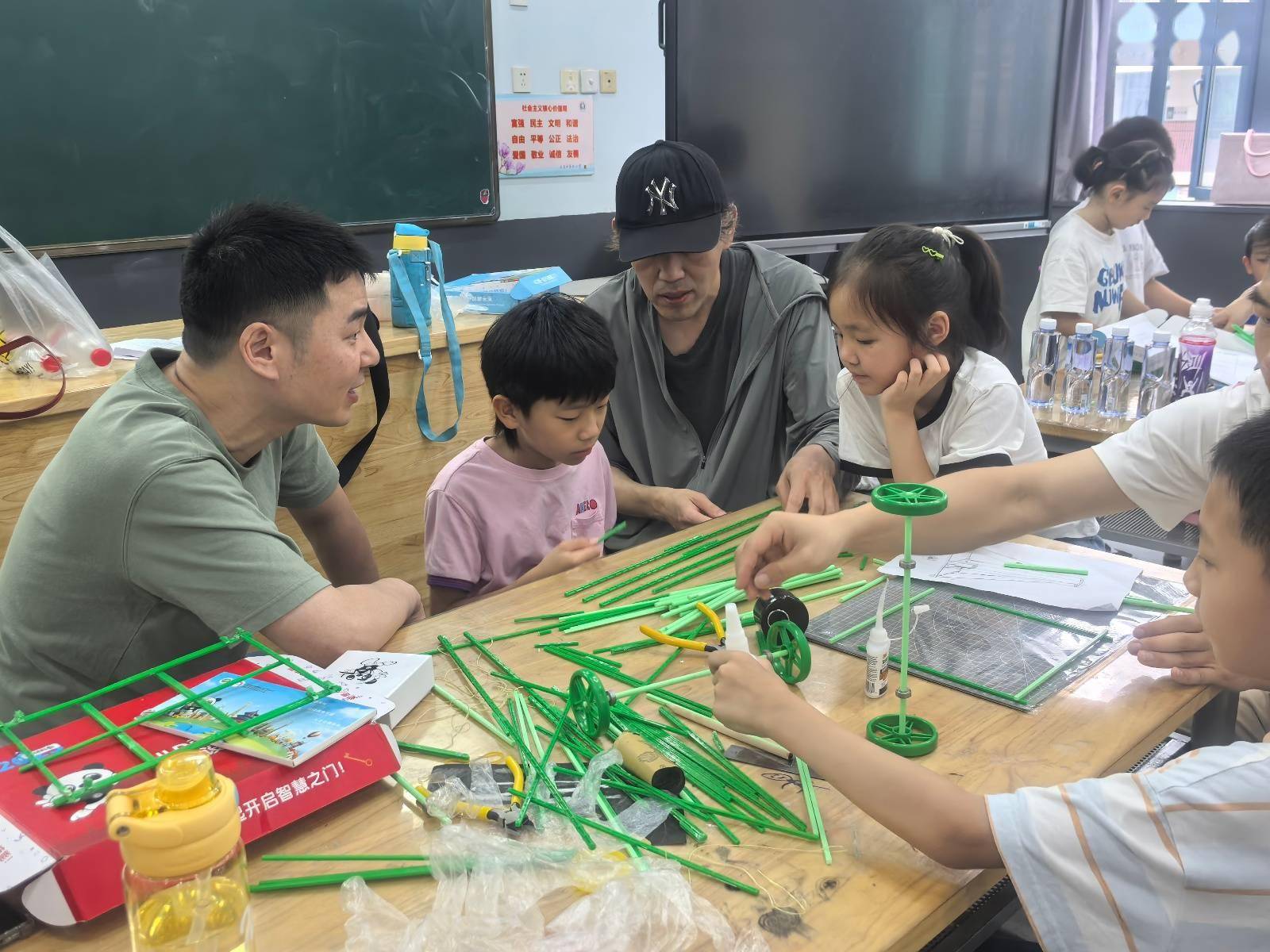 小小無碳車跑出科創精彩，武漢小學生全國大賽獲金獎