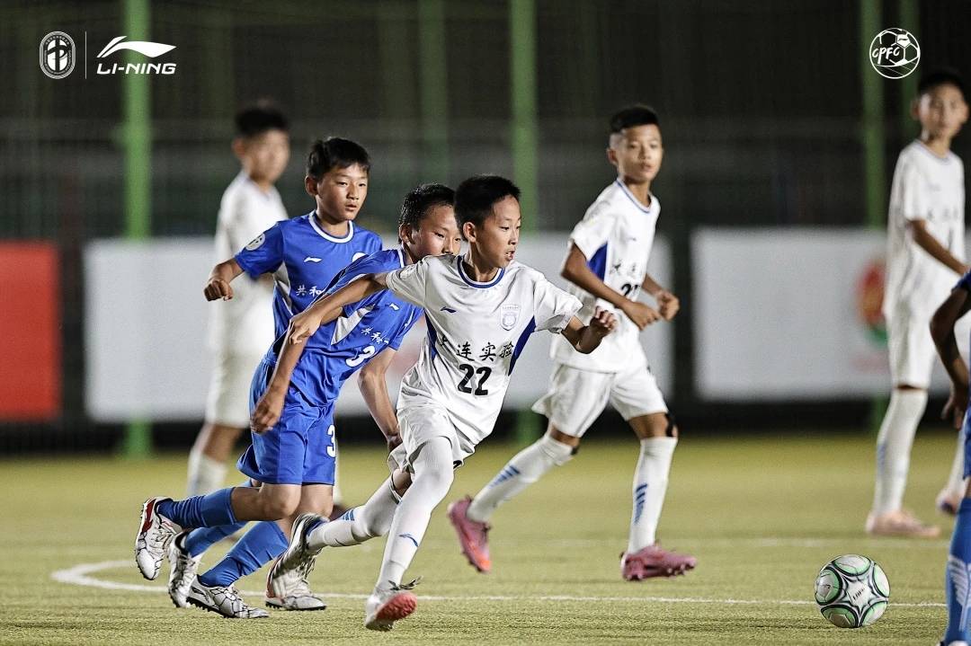 大連市兩支小學足球隊晉級全國小學生足球訓練營總決賽