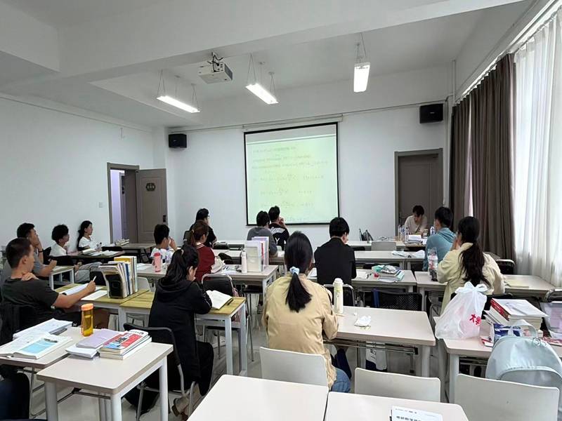 怎麼選長春考研輔導