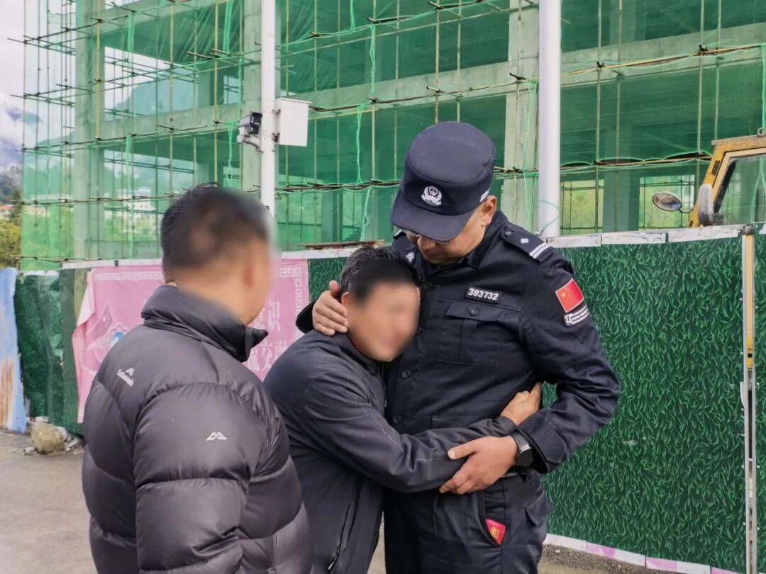西藏吉隆發生泥石流災害，國家移民管理局：我們無比牽掛困守險境的戰友，等候戰友平安歸來