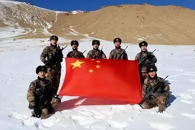 原創詩意江城：《新兵入疆》組詩——詩人戴衛國最新軍旅詩歌賞析