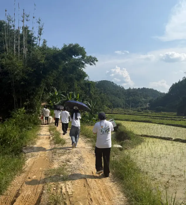 助學行動走進陽江：大山學子奔赴大學新程，愛心接力傳遞希望