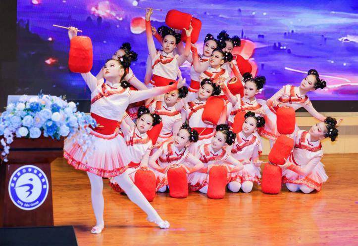 福山十載 賣小領航 澤啟新程 ——記杭州市賣魚橋小學教育集團文澤外國語小學隆重舉行開校儀式