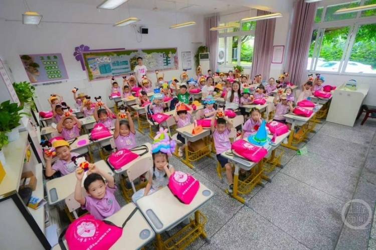 榜樣的力量！這所小學的開學典禮給萌新們種下了第一顆種子