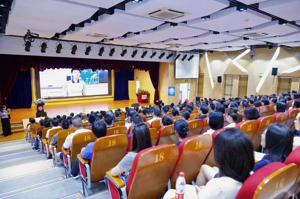 福山十載 賣小領航 澤啟新程 ——記杭州市賣魚橋小學教育集團文澤外國語小學隆重舉行開校儀式