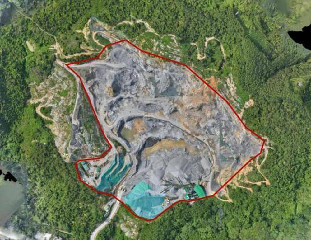 廣東雲浮市云城區政府借廢鋼鐵加工專案場地平整施工之名，違法違規批准開採水泥用灰巖被通報