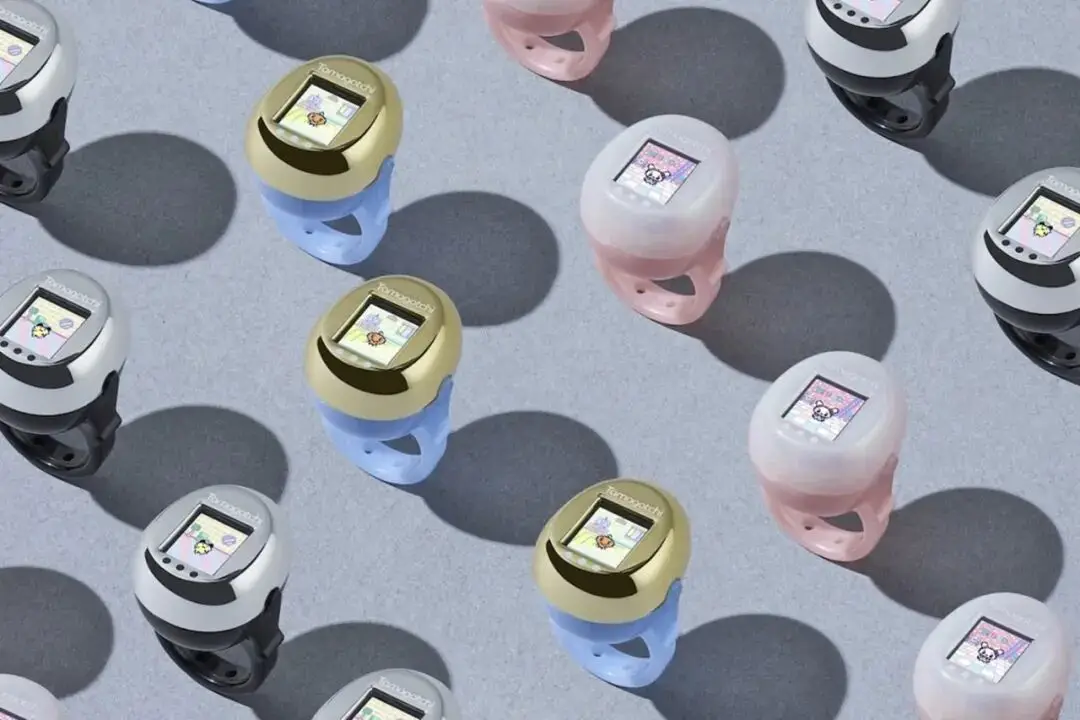 Tamagotchi Ring 推出指尖電子寵物機