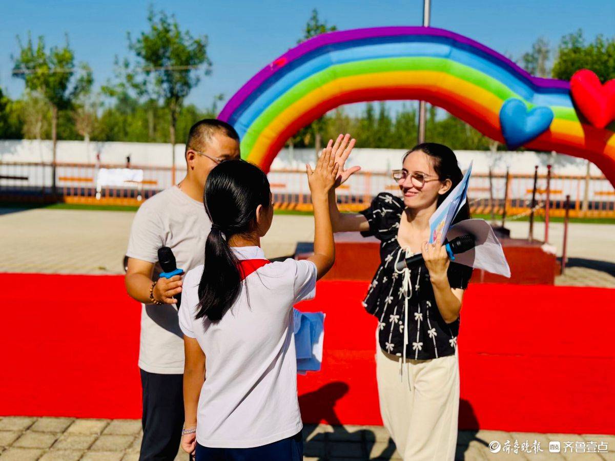 活力舞蹈、師生朗誦……濟南市天橋區周閆小學開學典禮亮點紛呈